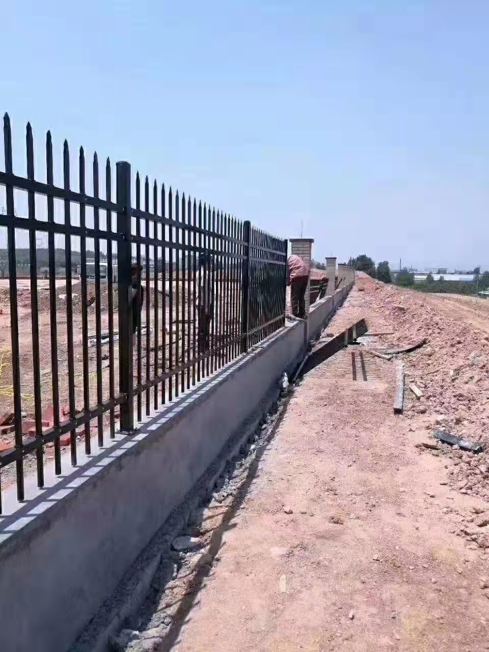 铁艺护栏安装技术要求有哪些